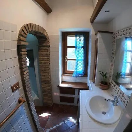 Bio Tuscan Farmhouse By The River, Peaceful Place