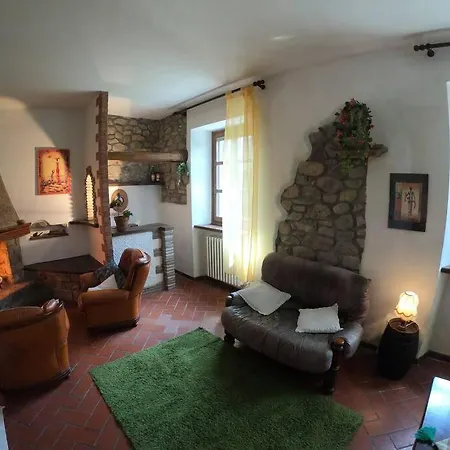 Bio Tuscan Farmhouse By The River, Peaceful Place *